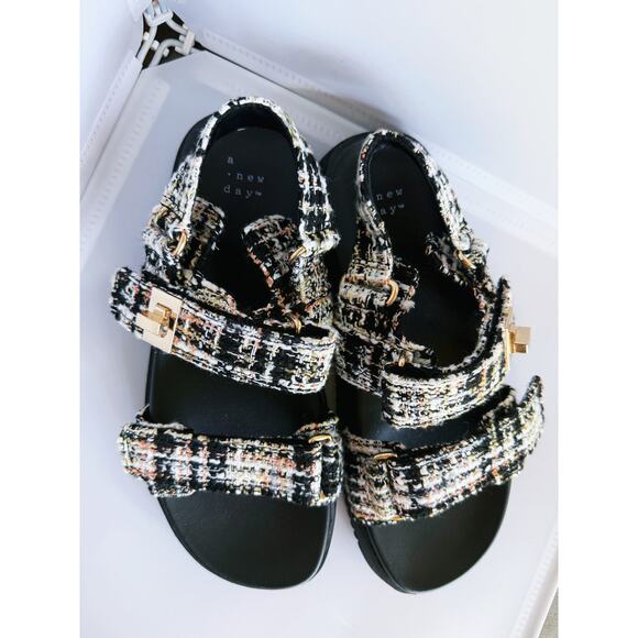 A New Day Jonie Jet Black Tweed Sandals Sling Back 6.5 Knit Gold Buckle Fall - Picture 5 of 10